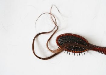 Ternyata 5 Makanan Ini Bisa Merawat Rambut Rontok