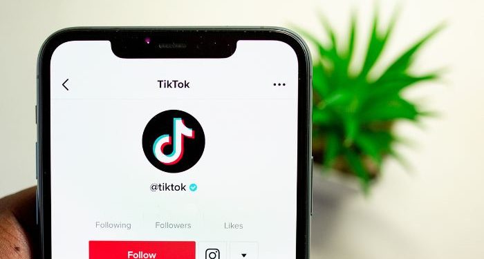 Fenomena Tiktok di Kalangan Remaja