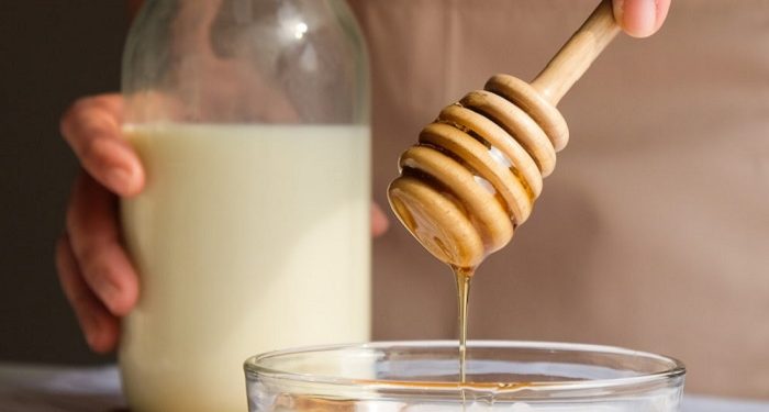 Cara Mudah Memanfaatkan Masker Susu dan Madu