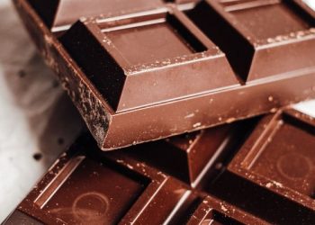 Kurangi konsumsi cokelat saat hamil