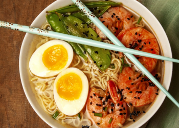 Saat si Kecil Doyan Mie Instan