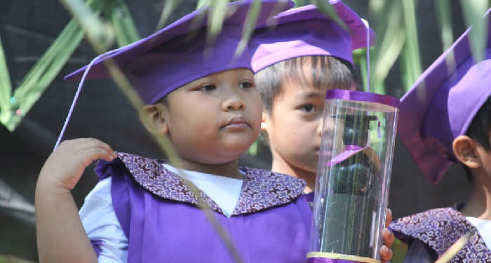 Pujian dan Kokohnya Jiwa Anak