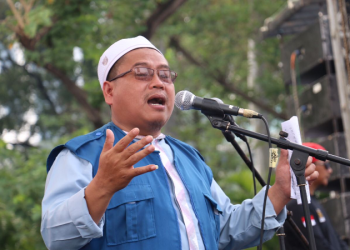 Patut Ditiru, Cara Kyai Longmarch Ciamis Aksi 212 Didik Tujuh Anaknya