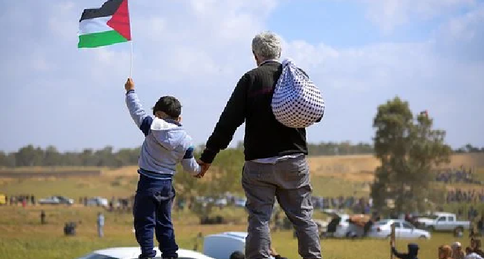 Adara Relief dan Salimah Salurkan Qurban di Pengungsian Palestina