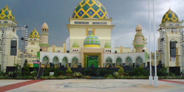 Megahnya Islamic Center Sukadana Lampung Timur
