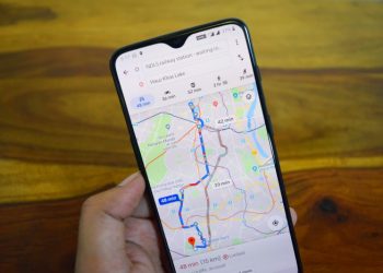 Memendam Rindu Selama 8 Tahun, Seorang Anak Menemukan Sosok Ayahnya lewat Google Maps