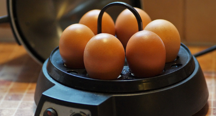 Kehabisan Gas Saat Merebus Telur, Gantikan dengan Alat ini