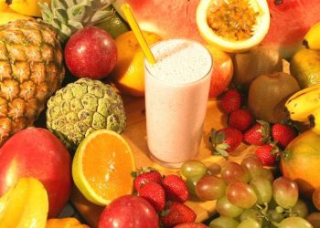 Membiasakan anak makan sehat