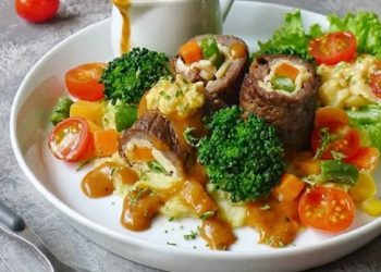 Resep Bistik Gulung Sayur