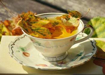 5 Manfaat Teh Kunyit untuk Kesehatan