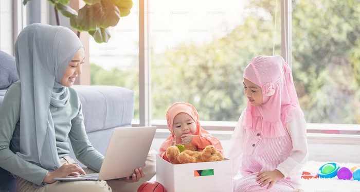 Perlukah Sekolah untuk Orangtua?