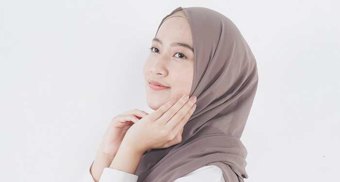 Cara Merawat Wajah agar Tidak Belang bagi Muslimah