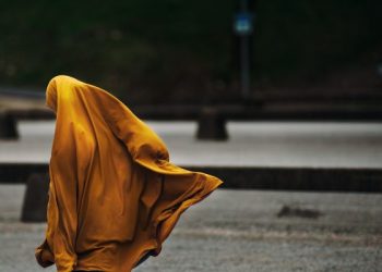 Cara mengatasi kulit kepala yang sering gatal