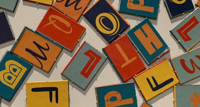 Wajib Diketahui, Ini Tiga Tahapan Perkembangan Bahasa pada Anak