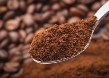 Haluskan Kulit Wajah dengan Masker Kopi