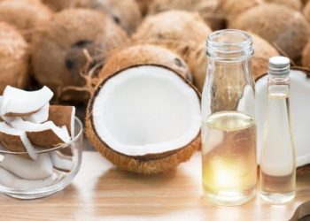 Minyak kelapa untuk kecantikan rambut