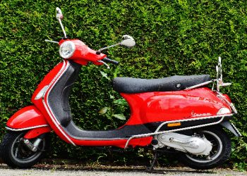 Dikreditkan motor oleh orang tua