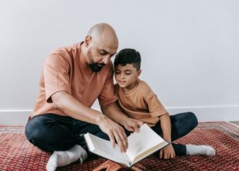 Merayakan Hari Ayah dalam Pandangan Islam