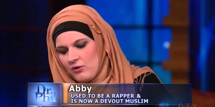 Berkenalan dengan Kristin Abedah, Rapper AS yang Menerima Islam