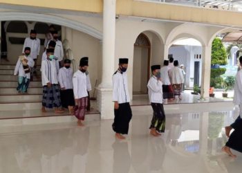 Pesantren, Sebuah Tradisi Hebat Indonesia
