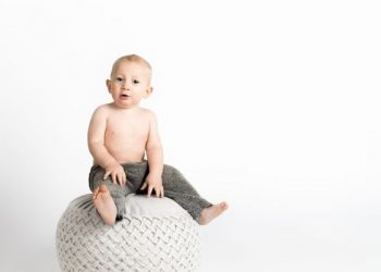 Penyebab anak tidak bisa duduk diam