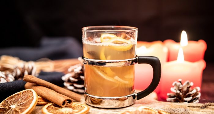 Rahasia Menghilangkan Jerawat secara Alami dengan DIY Toner Cuka Apel