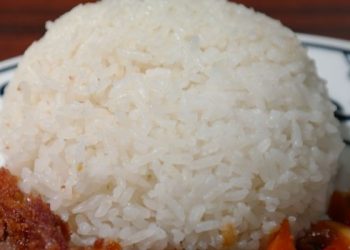 Rahasia Memasak Nasi agar Tidak Mudah Basi