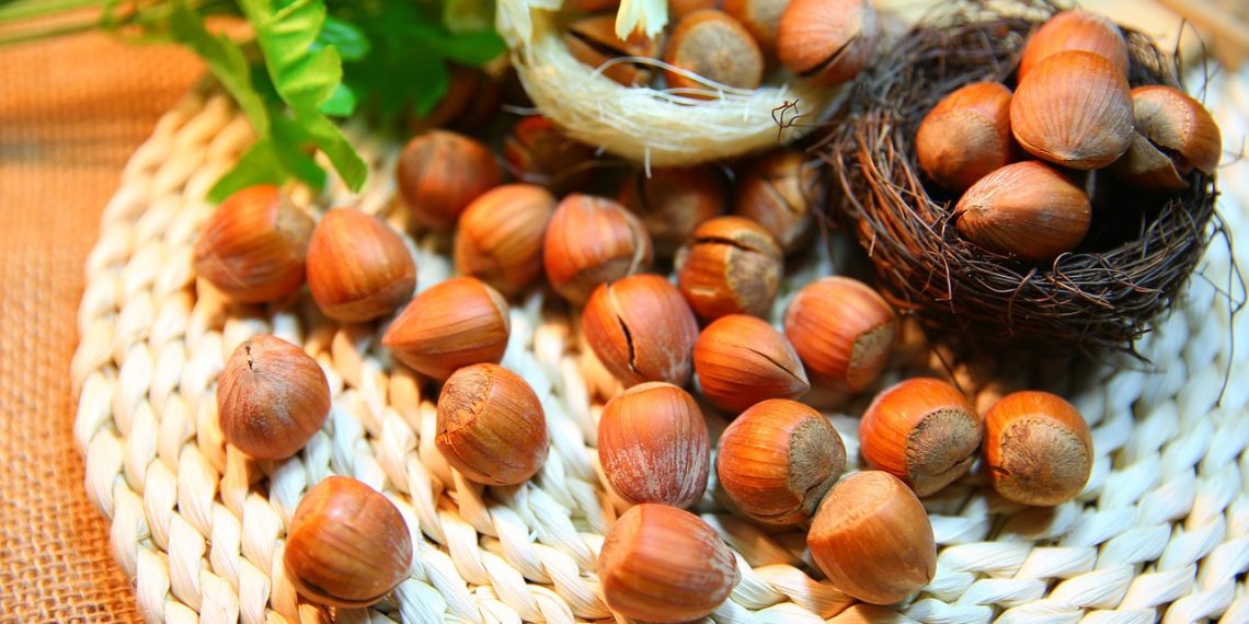 5 Cara Menebalkan Alis secara Alami