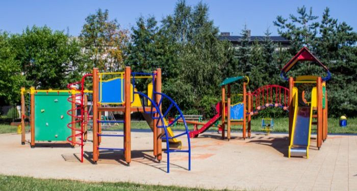 Manfaat bermain di luar ruangan