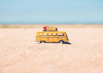 Mengajak anak berlibur