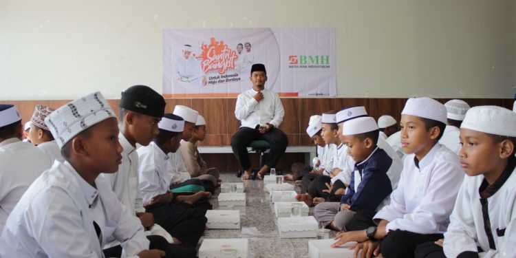 Hari Gizi Nasional, Laznas BMH Tebar 5.025 Paket Gizi di Jawa Timur