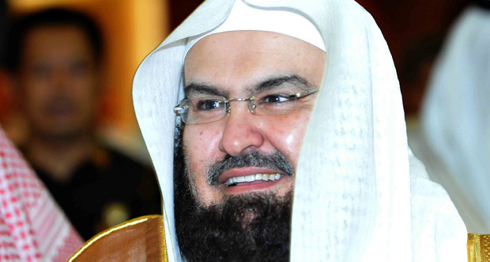 Syeikh Sudais Sterilkan Kakbah dengan Teknologi Ozon