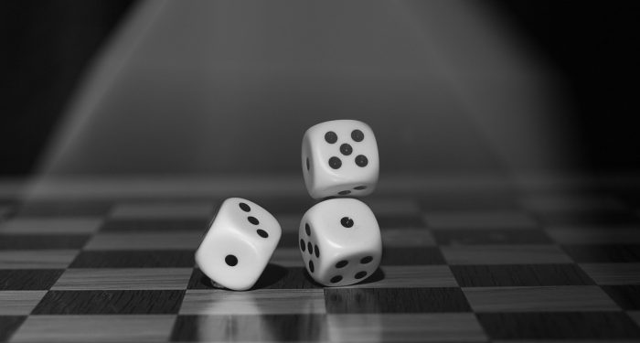 Bermain Dadu dalam Hadis Nabi, Fiqih Salaf, dan Madzhab