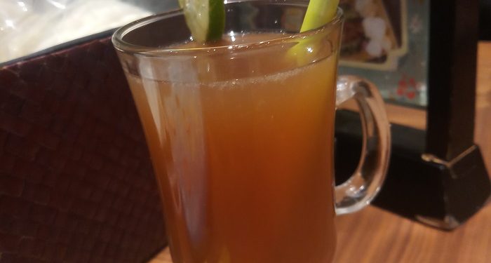 Tingkatkan Daya Tahan Tubuh Pasca Lebaran dengan Es Sereh Madu Segar