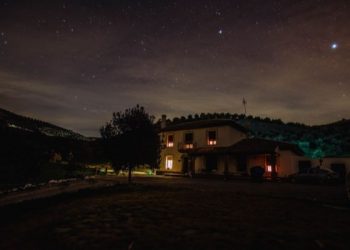 Amalan yang bisa dilakukan untuk mendapatkan malam lailatul qadar