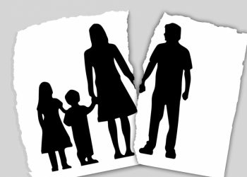 Setelah Perceraian Anak Saya Sering Merindukan Ibunya