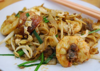 Tiga Langkah Mengolah Kwetiau Agar Tidak Mudah Hancur