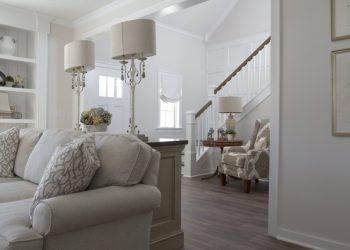 Bolehkah Orangtua Menemani Anak Mengobrol saat Taaruf?