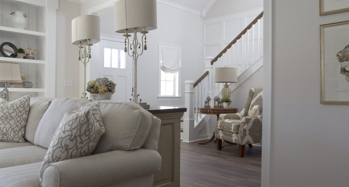 Bolehkah Orangtua Menemani Anak Mengobrol saat Taaruf?