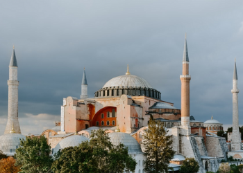 Allah Menghendaki Hagia Sophia Kembali jadi Masjid