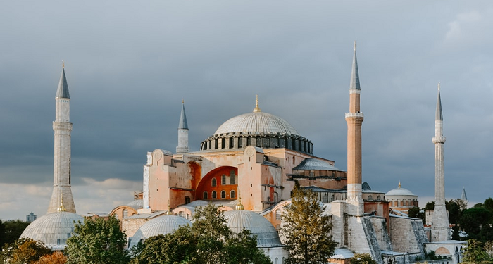 Allah Menghendaki Hagia Sophia Kembali jadi Masjid