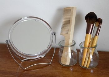 Hukum Memakai Minyak Rambut Beralkohol