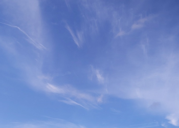 Pendidikan Kedermawanan Mendatangkan Kecintaan dari Langit dan Bumi