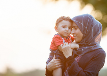 Alasan Hak Ibu Lebih Ditekankan daripada Hak Ayah