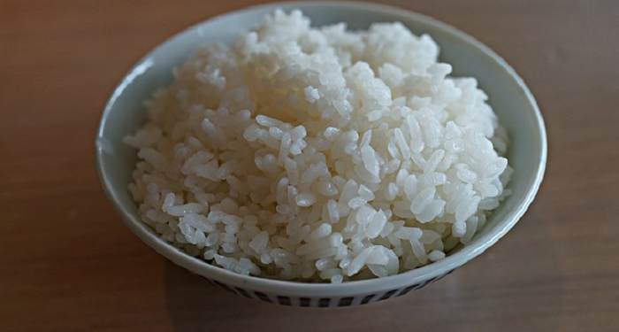 Masak Nasi Tambah Bawang Putih Bikin Nasi Pulen