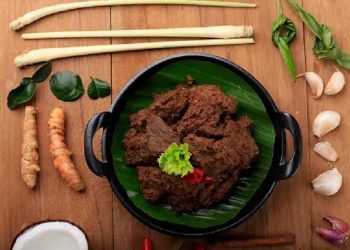 Tips Memasak Daging Rendang agar Tidak Hancur dan Bumbu Meresap