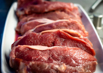 Tips Sehat Sebelum Menyantap Daging Kurban