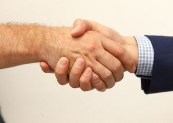 Lima Balasan bagi yang Senantiasa Menjalin dan Menjaga Silaturahim