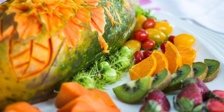 Tujuh Makanan dan Minuman yang Dianjurkan Dikonsumsi oleh Ibu Hamil