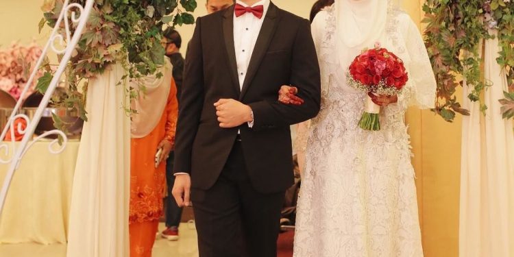 Hukum Makeup Tebal dalam Walimah